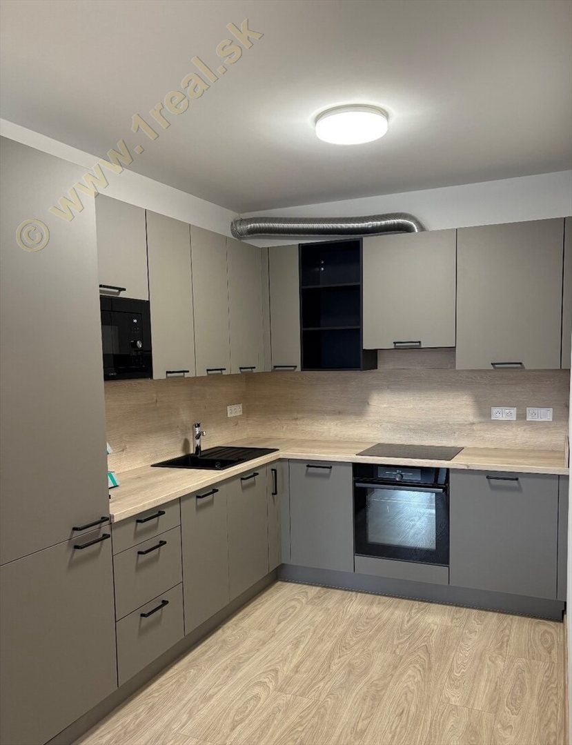 2-izbový byt, Banská Bystrica, Severná [685]
