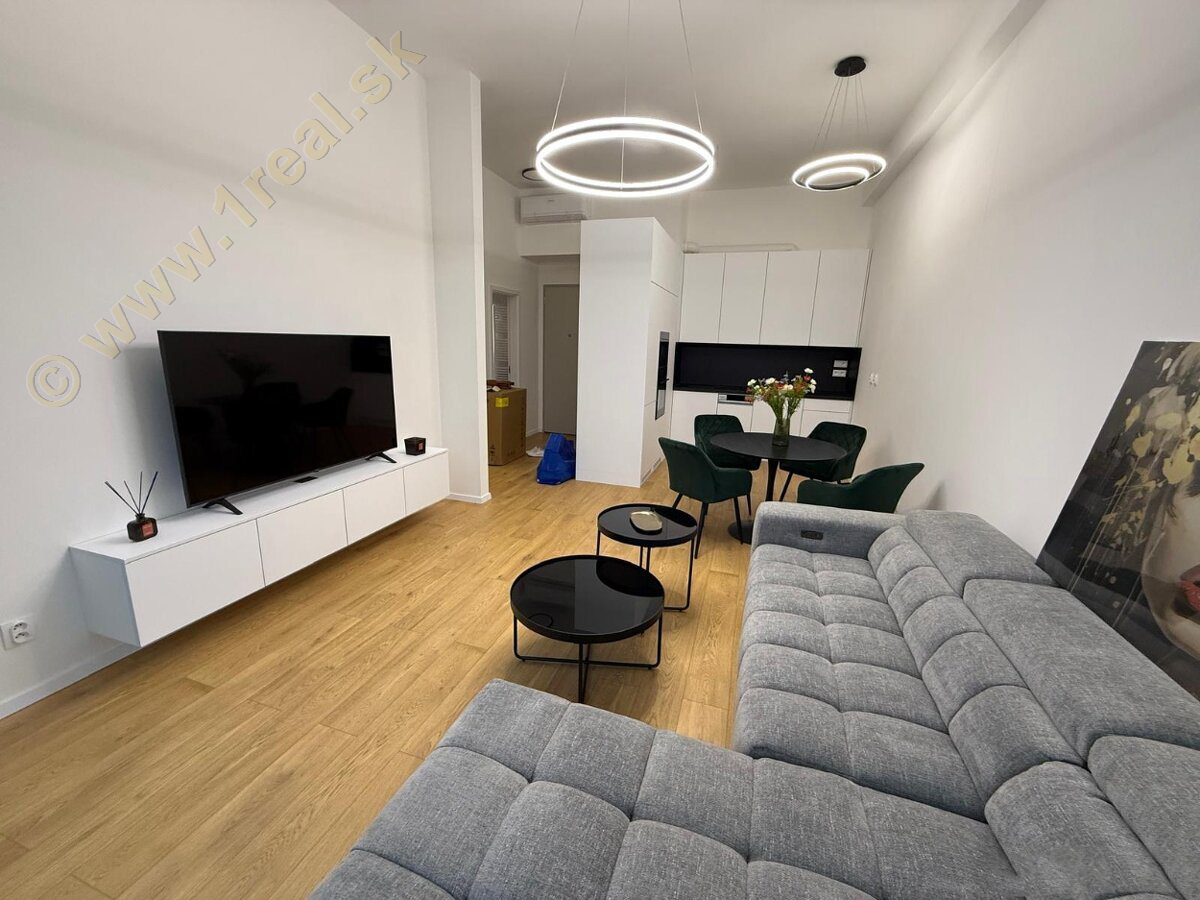 2-izbový byt, Banská Bystrica, Hurbanova [712]