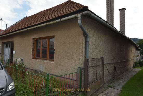 Rodinný dom, RD - Gazdovský, Nemecká, SNP [530]