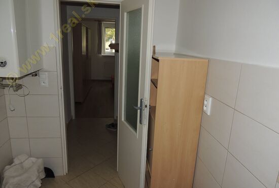 2-izbový byt, Banská Bystrica, Hviezdoslavova [561]