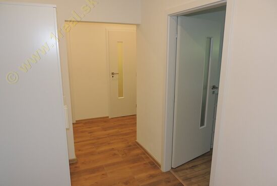 2-izbový byt, Banská Bystrica, Rudohorská [596]