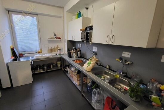 Komerčné priestory, škôlka, Banská Bystrica, Mládežnícka [671]