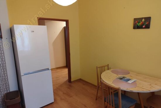 2-izbový byt, Banská Bystrica, Partizánska cesta [679]
