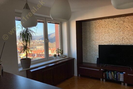 3-izbový byt, Banská Bystrica, Tr. Hradca Králové [684]