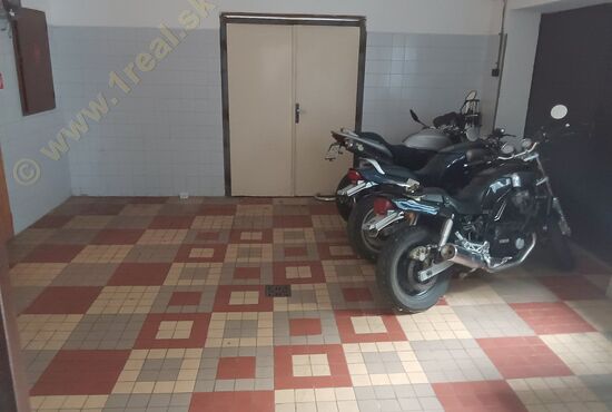 Zazimovanie MOTORKY [717]