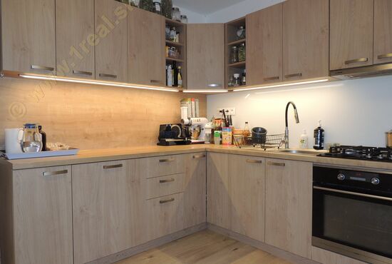 Rodinný dom, RD, Badín [734]